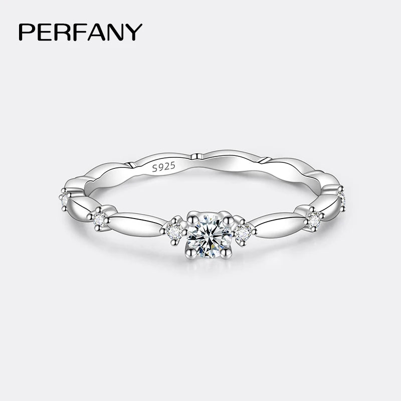 PERFANY 0.1CT Four Claw Moissanite Ring for Women S925 Pure